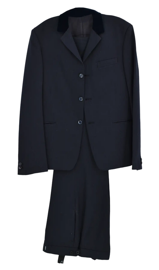 Dirk McQuickly Costume - Auction